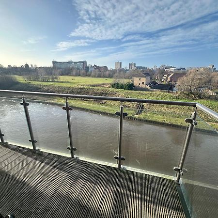 Adelphi Wharf Apartments By Beehosting Manchester Extérieur photo