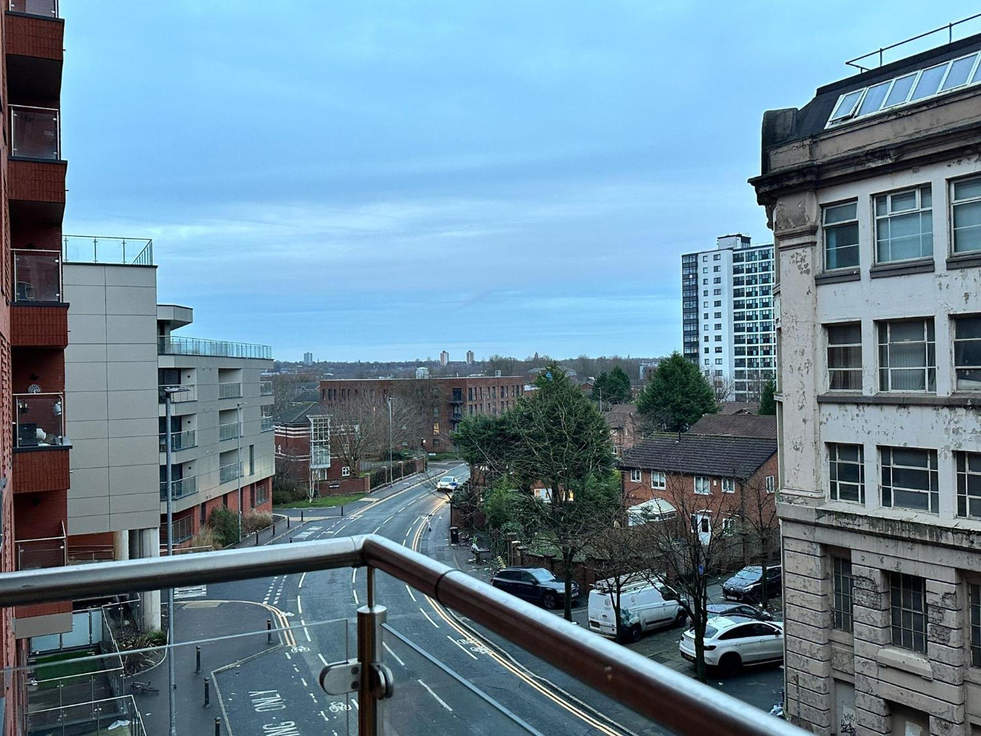 Adelphi Wharf Apartments By Beehosting Manchester Extérieur photo